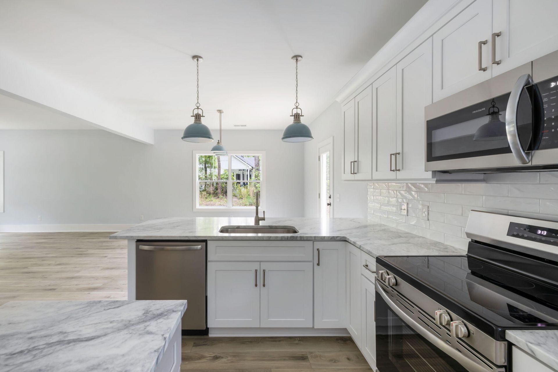 3914 Chisolm Road Photo 9