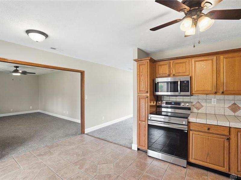 664 Nevada Drive, Xenia, OH 45385 Photo 11