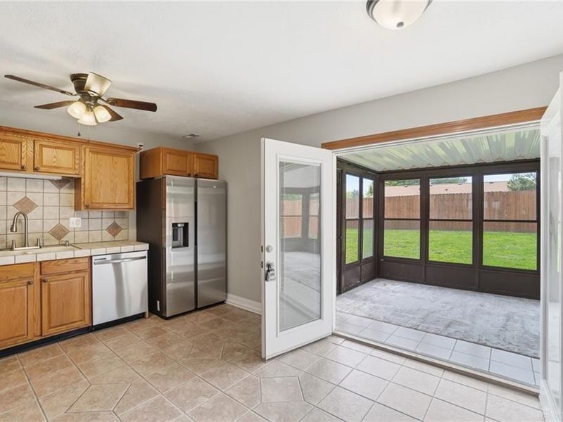 664 Nevada Drive, Xenia, OH 45385 Photo 12