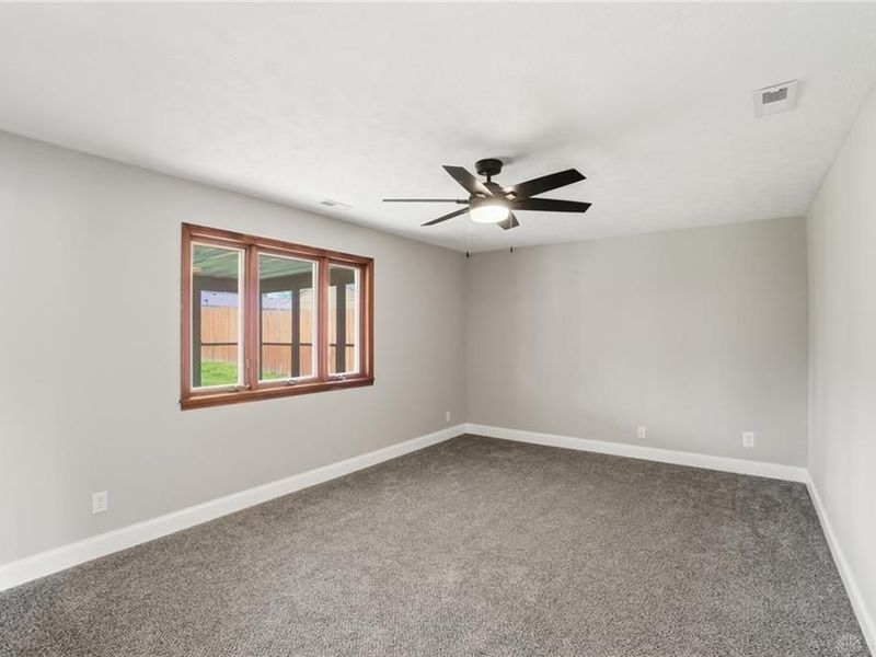 664 Nevada Drive, Xenia, OH 45385 Photo 7