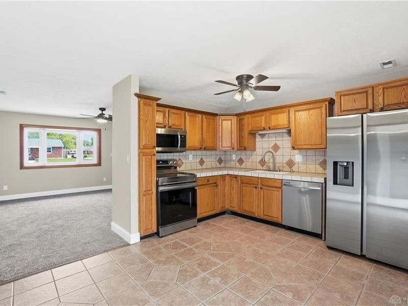 664 Nevada Drive, Xenia, OH 45385 Photo 9