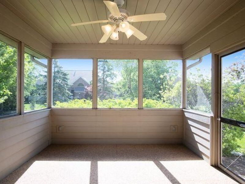9815 Malibu Court, Plain City, OH 43064 Photo 6
