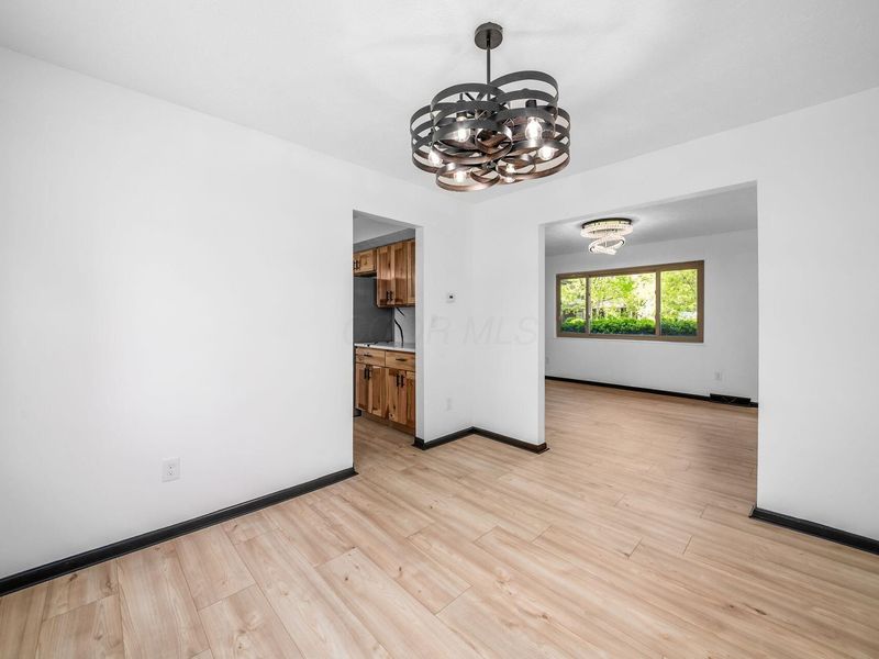5480 Cedarbush Road , Columbus, OH 43229 Photo 15