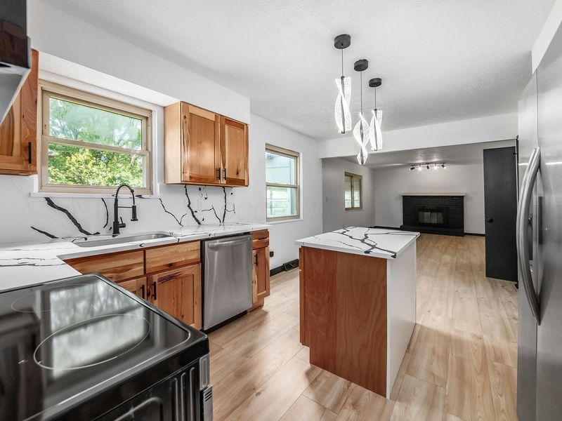 5480 Cedarbush Road , Columbus, OH 43229 Photo 16