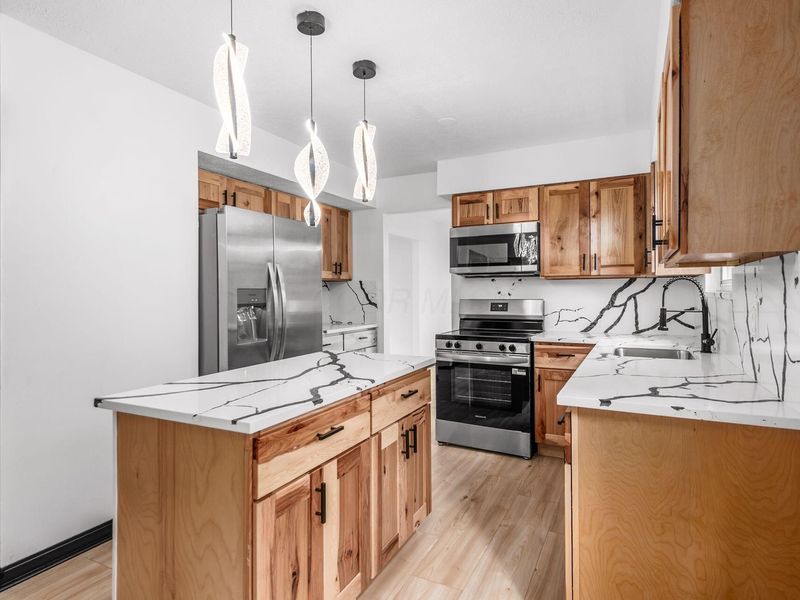5480 Cedarbush Road , Columbus, OH 43229 Photo 20