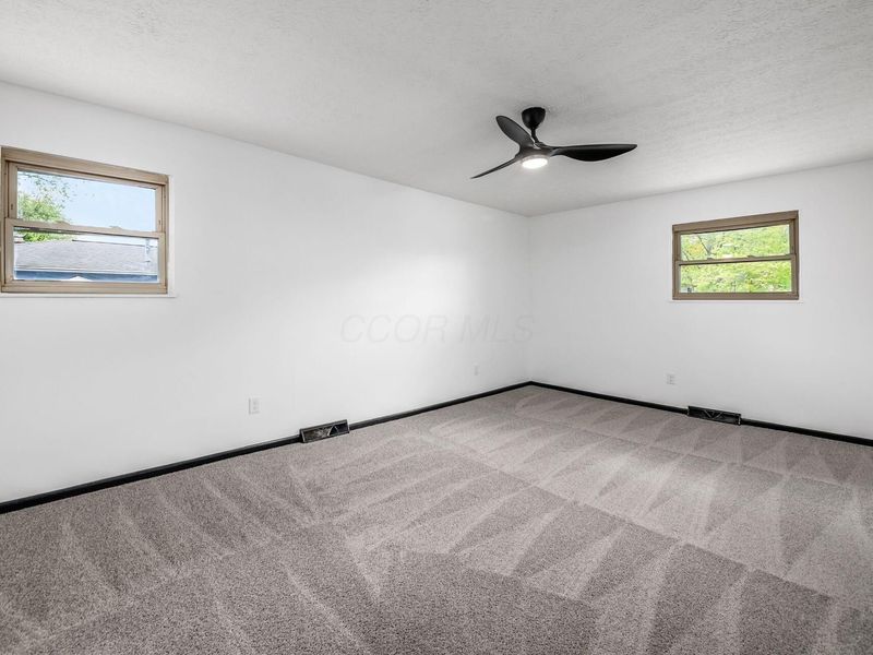 5480 Cedarbush Road , Columbus, OH 43229 Photo 30