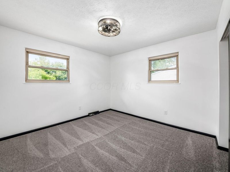 5480 Cedarbush Road , Columbus, OH 43229 Photo 43