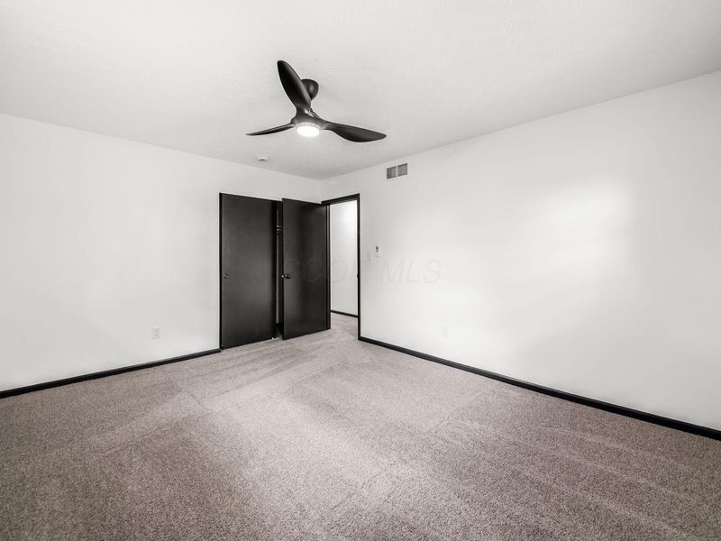 5480 Cedarbush Road , Columbus, OH 43229 Photo 47