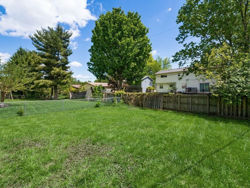 5480 Cedarbush Road , Columbus, OH 43229 Photo 51