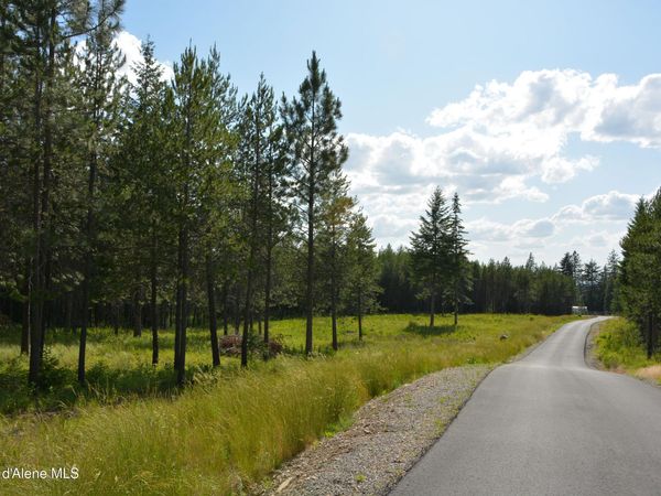 NKA N Sylvan RD, Athol, ID 83801