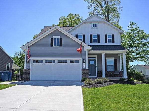 1575 Clearbrook Lane, Amelia, OH 45102