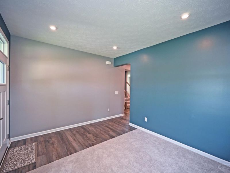 1575 Clearbrook Lane, Amelia, OH 45102 Photo 5