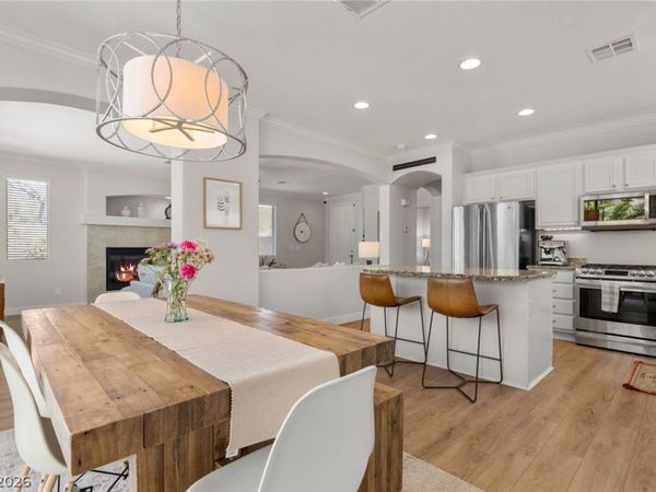 7536 Engleberg Avenue, Las Vegas, NV 89178