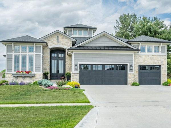 2315 14th Street SW, Altoona, IA 50009