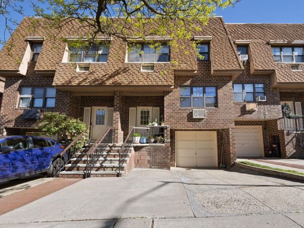 240-43 69 Avenue , Douglaston, NY 11362