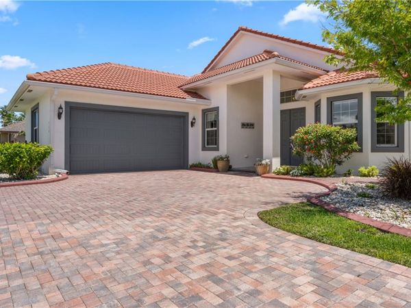 904 Yearling Trail, Sebastian, FL 32958