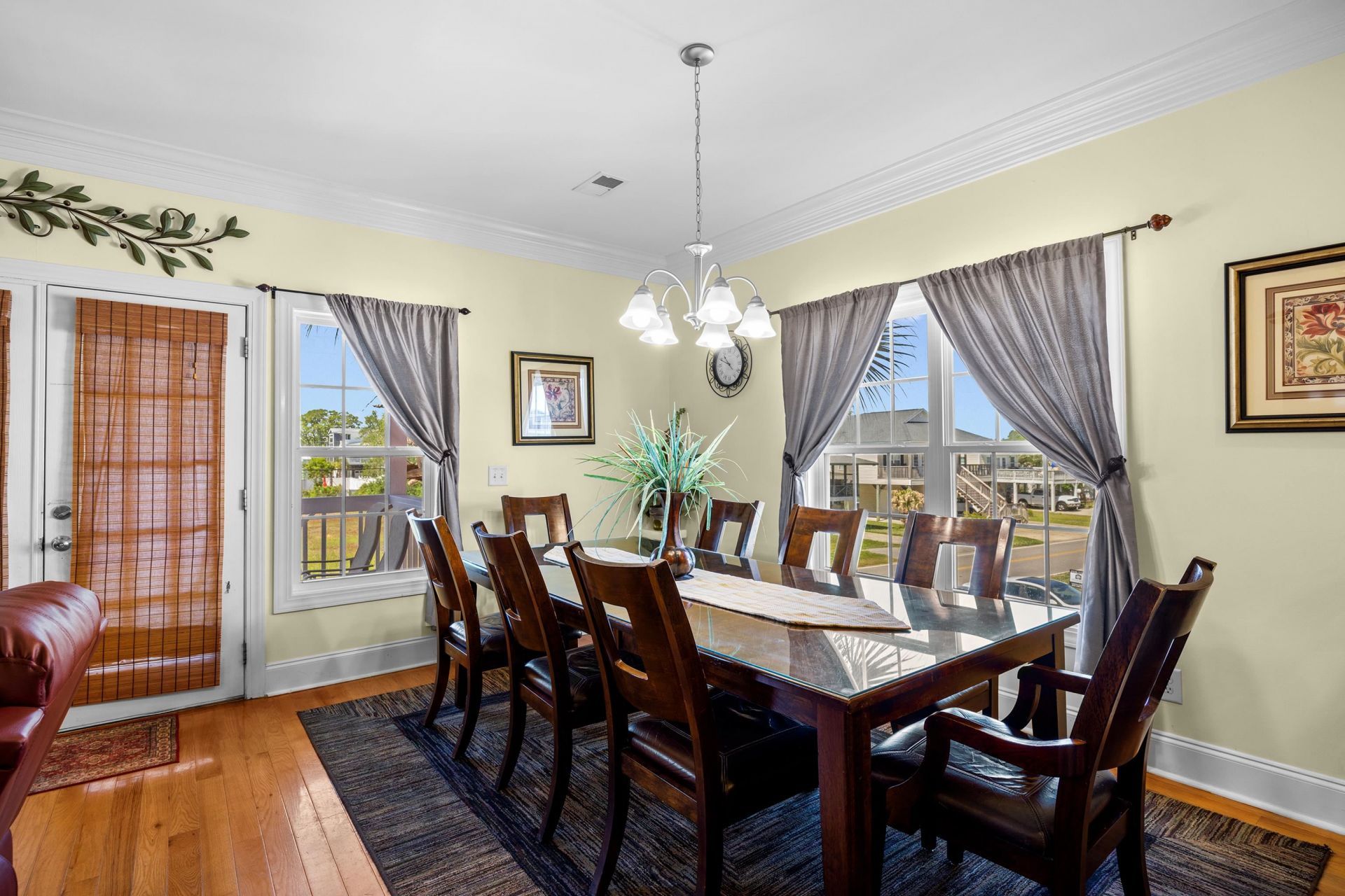 118 Seabreeze Dr. Photo 11