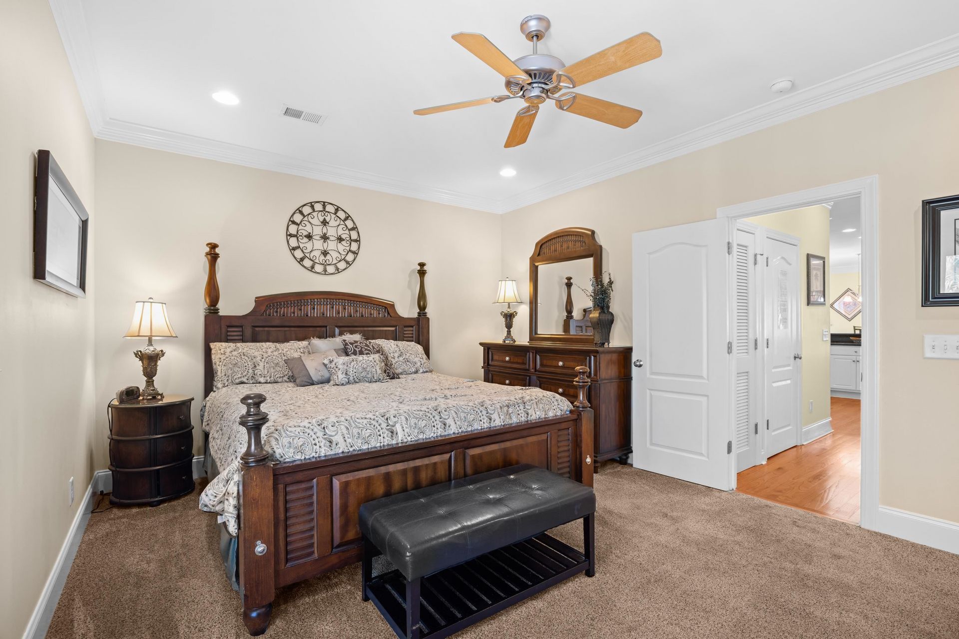118 Seabreeze Dr. Photo 43