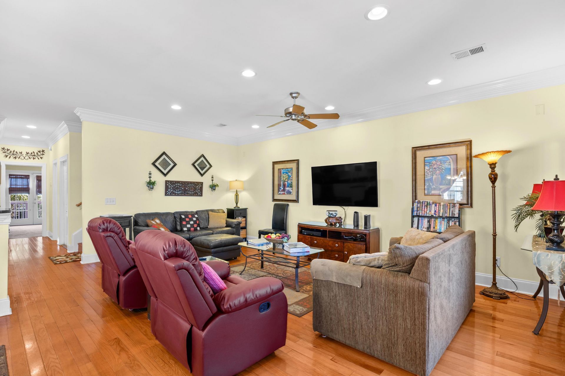 118 Seabreeze Dr. Photo 8