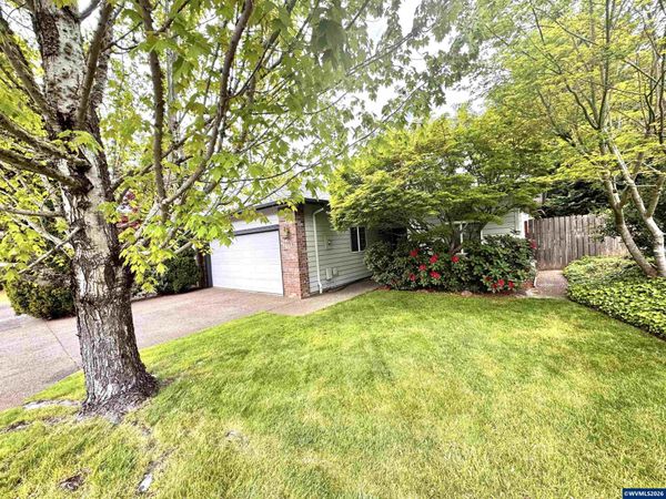 3142 La Costa Lp S, Salem, OR 97302