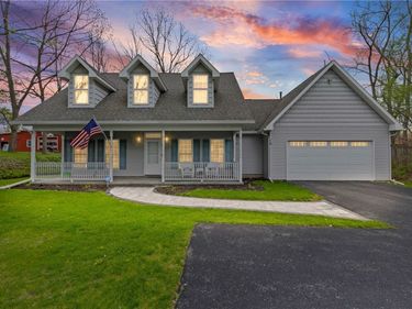 18 Big Tree Street, Livonia, NY 14487