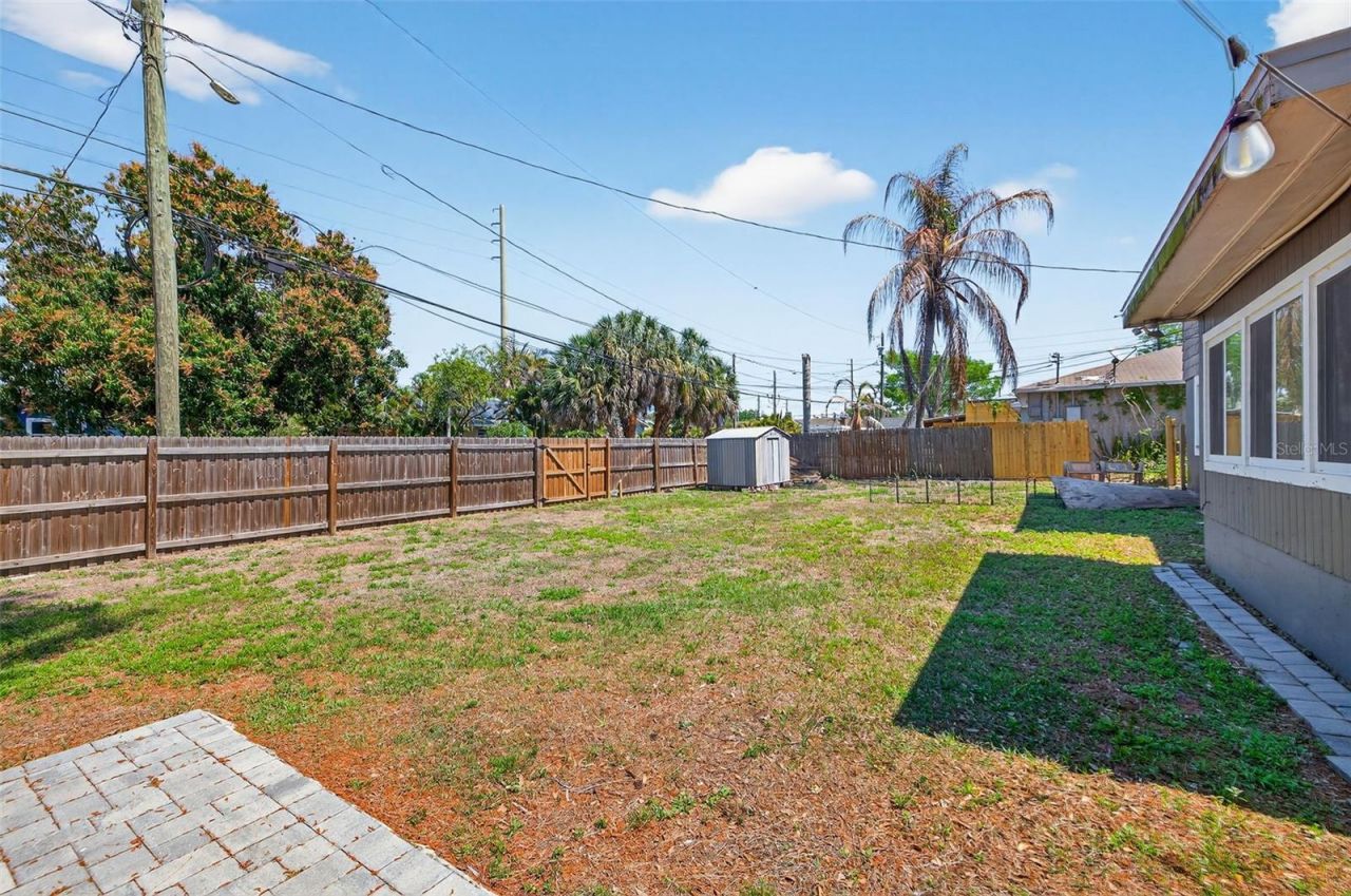 4925 2nd Avenue S, Saint Petersburg, FL 33707 Photo