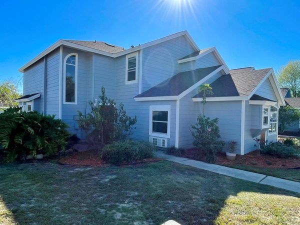 275 MANGO DRIVE , DAVENPORT, FL 33897