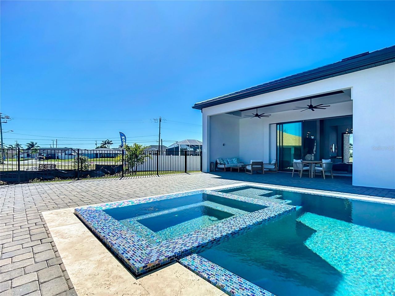 2527 Gleason Parkway, Cape Coral, FL 33914 Photo