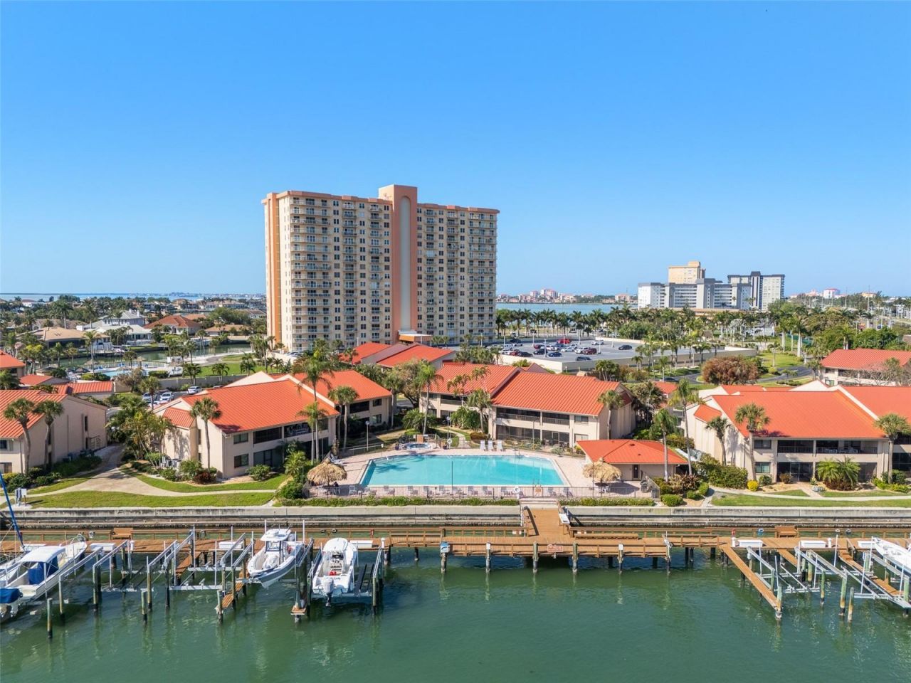 4740 Brittany Drive S, Unit 31, Saint Petersburg, FL 33715 Photo