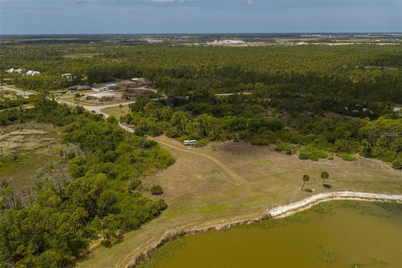 Falcon Court , Venice, FL 34293 Photo