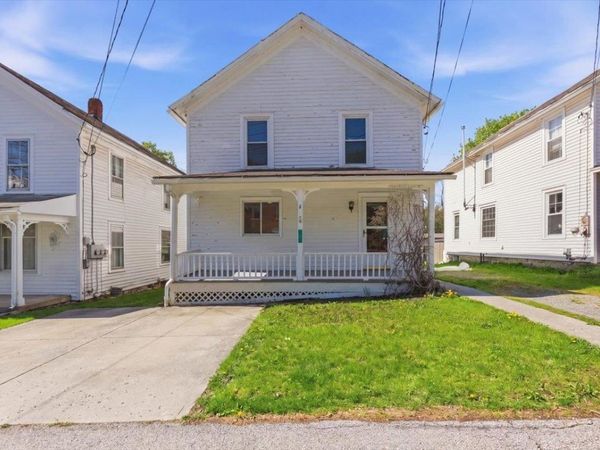 8 West Street, Bennington, VT 05257