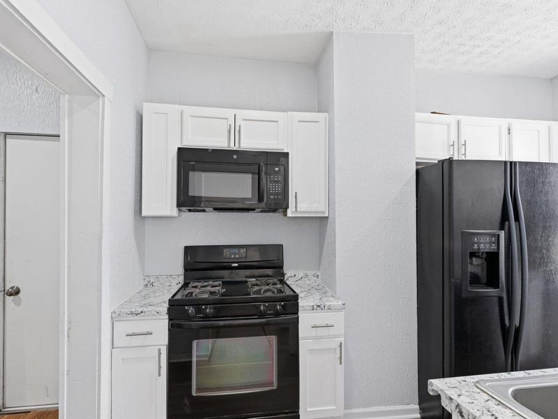 934 E 13th Avenue , Columbus, OH 43211 Photo 19