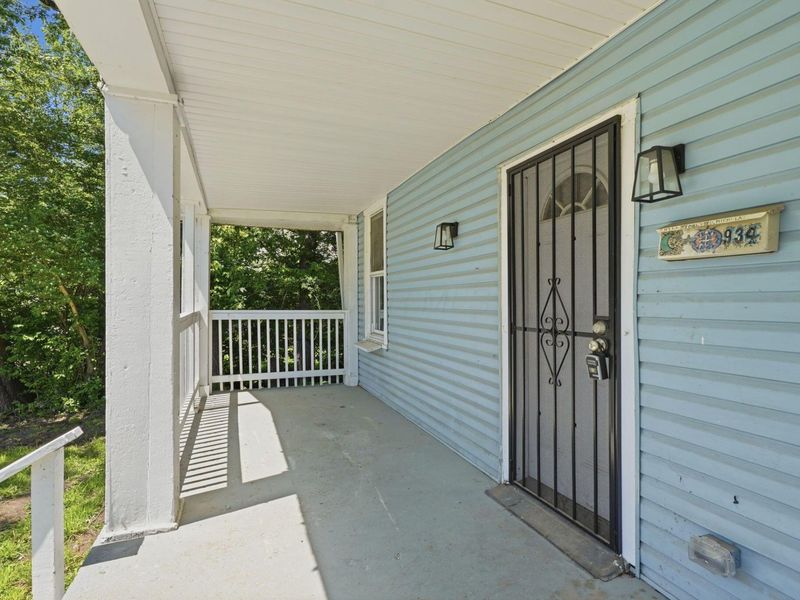 934 E 13th Avenue , Columbus, OH 43211 Photo 3