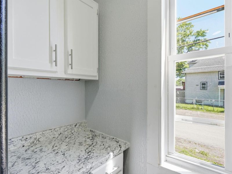 934 E 13th Avenue, Columbus, OH 43211 Photo 5