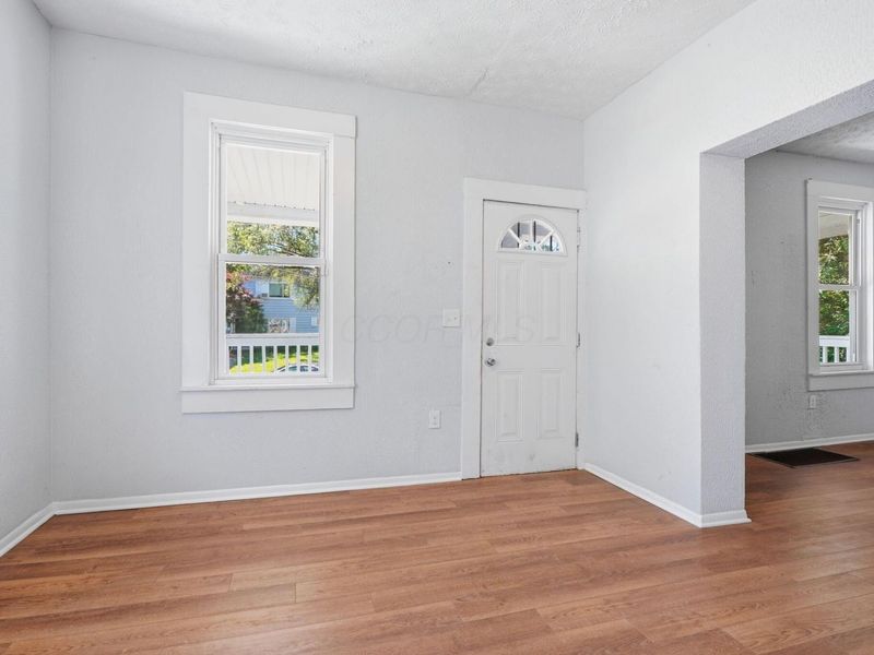 934 E 13th Avenue , Columbus, OH 43211 Photo 8
