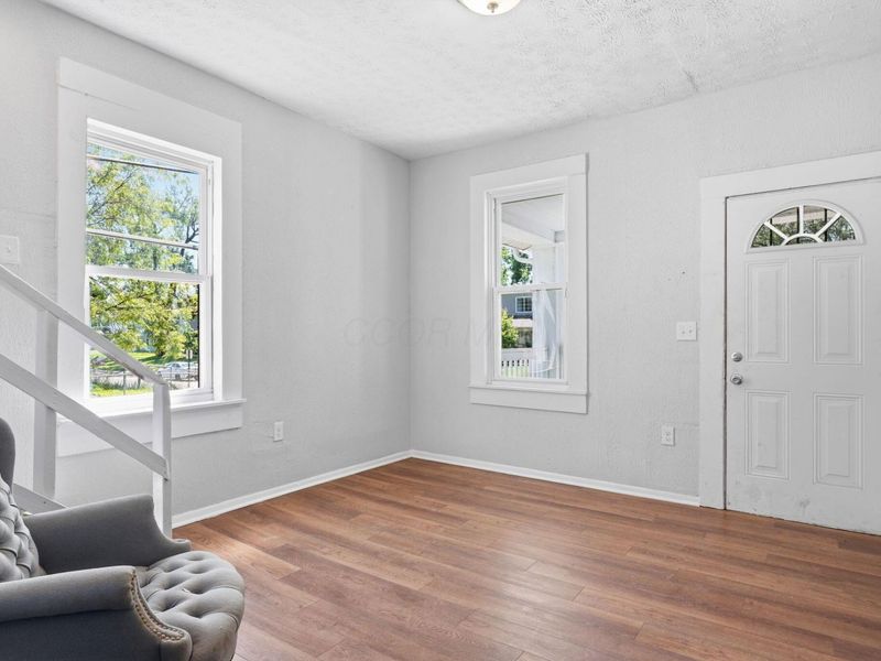 934 E 13th Avenue, Columbus, OH 43211 Photo 9