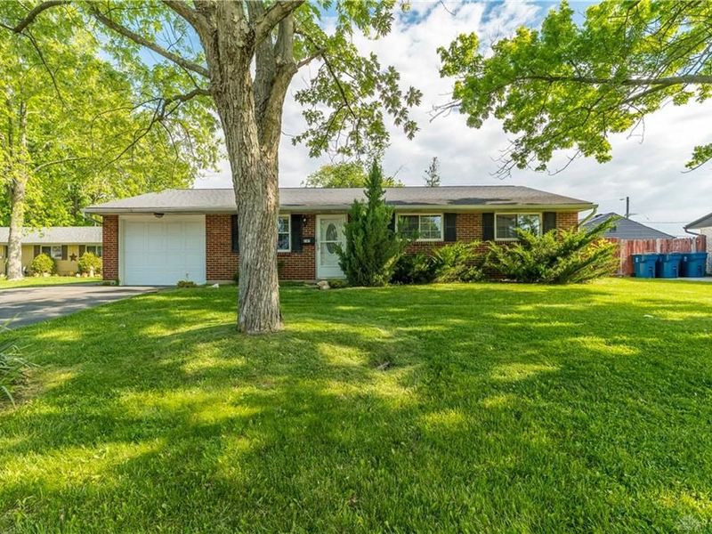 7411 Biscayne Court, Dayton, OH 45424 Photo 4