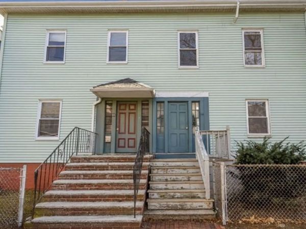 64 Elm St, Unit APT 2, Cambridge, MA 02139