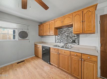 100 E Lenwood Drive, Sparks, NV 89431 Photo
