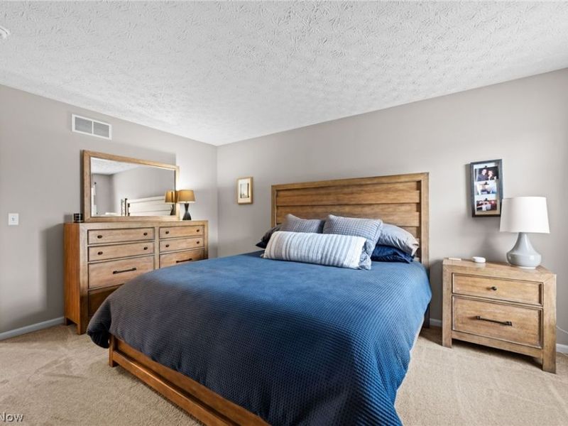 13913 Woodcroft, North Royalton, OH 44133 Photo 23