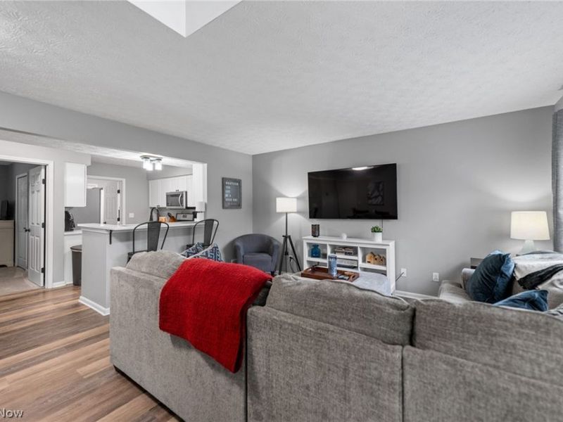 13913 Woodcroft, North Royalton, OH 44133 Photo 7