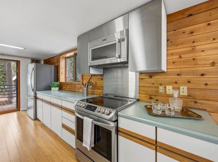 50675 Conifer, Soda Springs, CA 95728 Photo