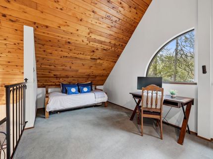 50675 Conifer, Soda Springs, CA 95728 Photo