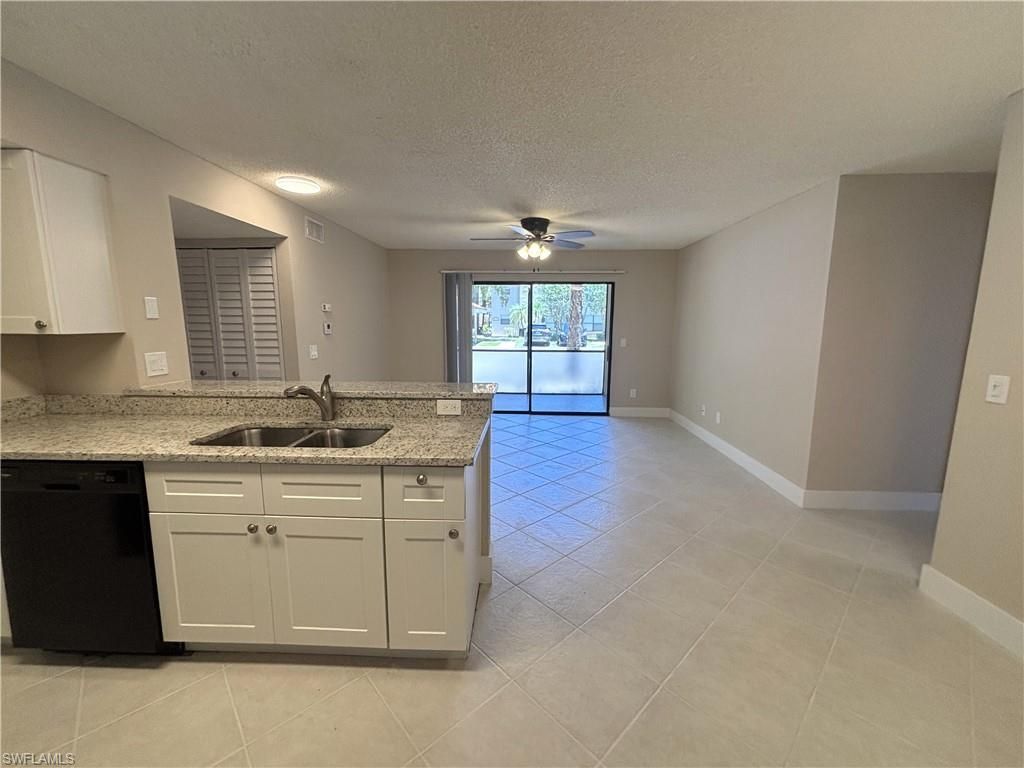 2094 Arbour Walk Cir , Unit 3015, Naples, FL 34109 Photo
