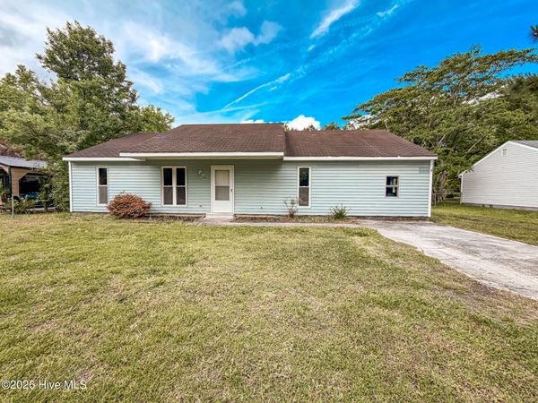 332 Union Chapel Church Road , Richlands, NC 28574