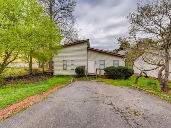 2120 Pinetree Drive , Cumming, GA 30041