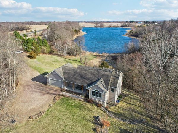 17489 Pleasant Valley Road, Shafer, MN 55074