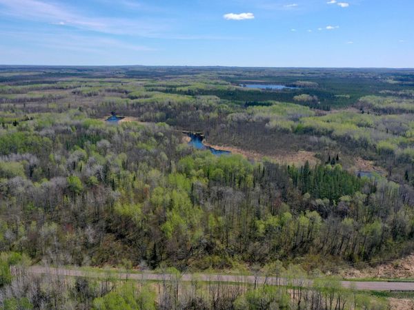 3854 Rasmussen Rd. , Floodwood, MN 55798