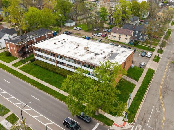 207 Ballard Street, Unit 106, Ypsilanti, MI 48197