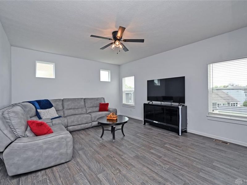 1155 Silversmith Way, Lebanon, OH 45036 Photo 9